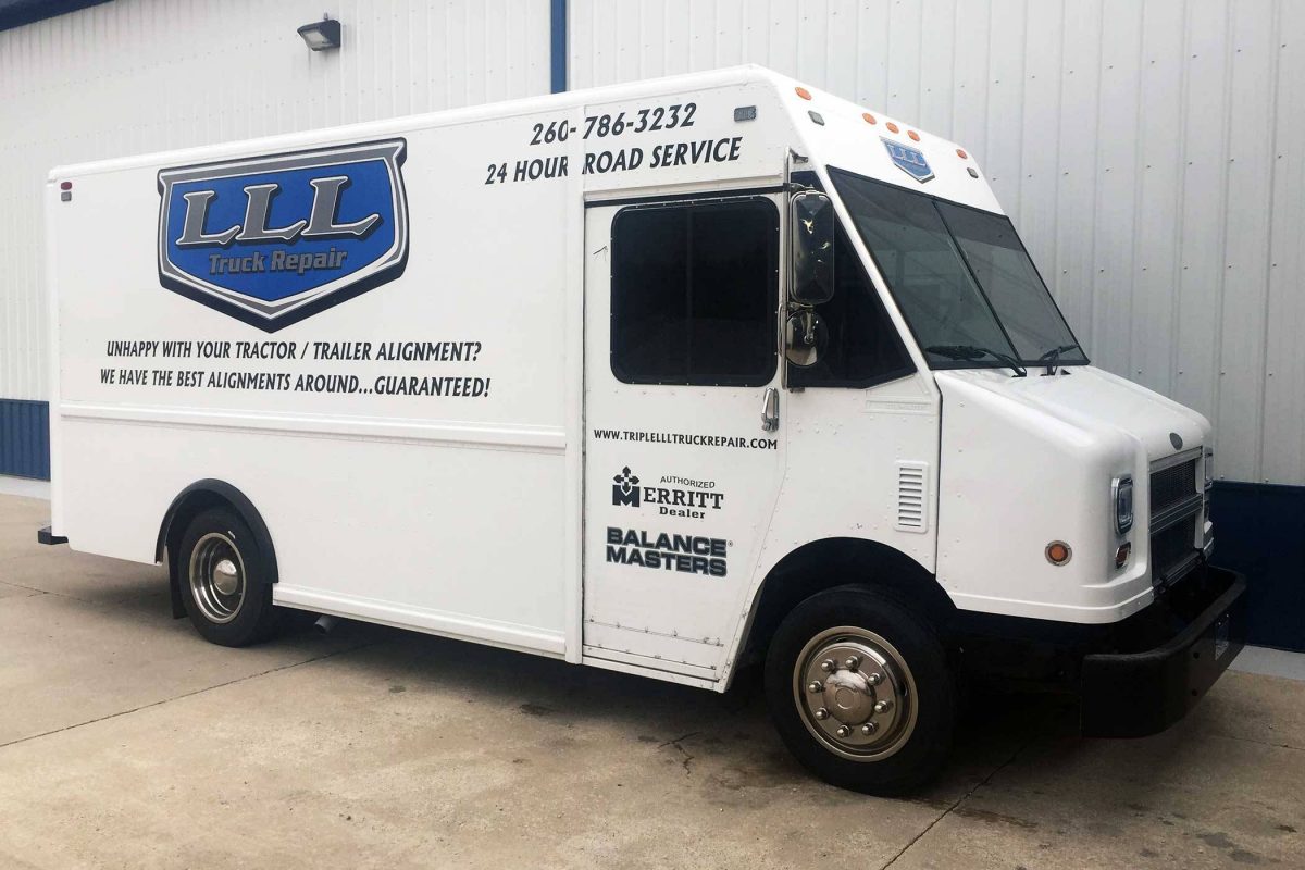 Triple LLL truck repair's 24 hour truck repair vehicle